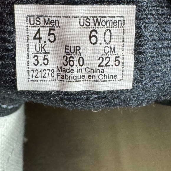 Vans black and white old skool women’s size 6 - Picture 3 of 6